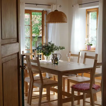 Schmuckstuckferienhaus Nyaraló