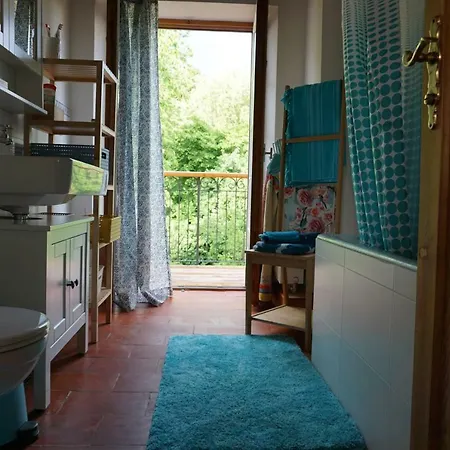Nyaraló Schmuckstuckferienhaus *